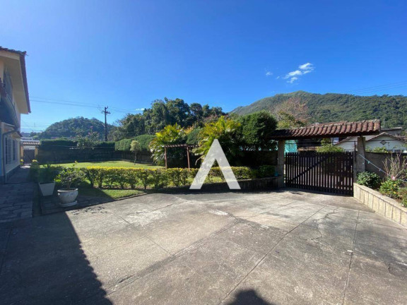 Imagem Casa com 5 Quartos à Venda, 300 m² em Comary - Teresópolis
