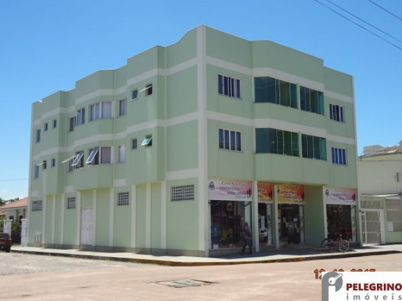 Apartamento com 2 Quartos para Alugar, 65 m² em Centro - Tapes