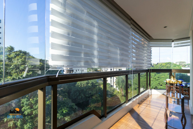 Imagem Apartamento com 3 Quartos à Venda, em Moema - São Paulo Imagem Apartamento com 3 Quartos à Venda, em Moema - São Paulo