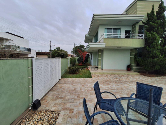 Casa com 4 Quartos à Venda, 326 m² em Centro - Penha