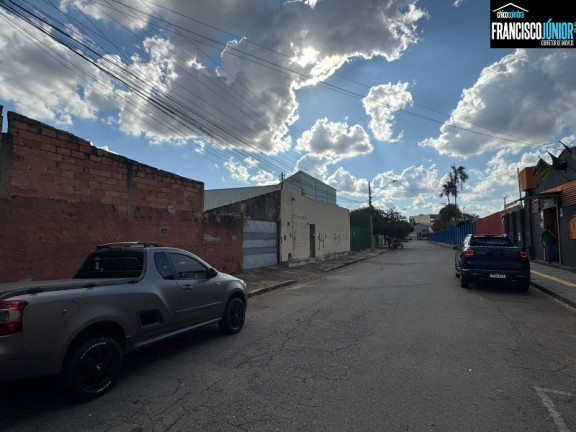 Imagem Terreno à Venda, 441 m² em Setor Coimbra - Goiânia