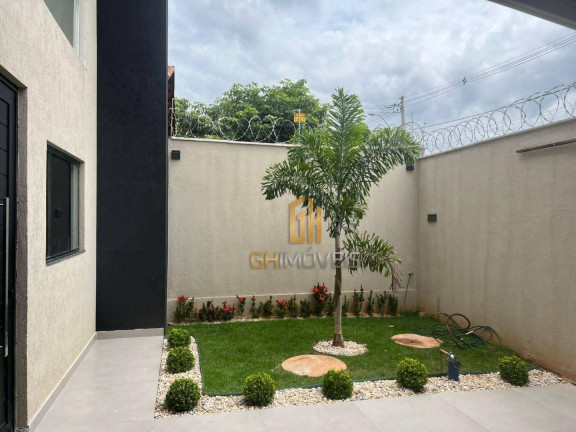 Imagem Sobrado com 4 Quartos à Venda, 227 m² em Setor Garavelo - Goiânia