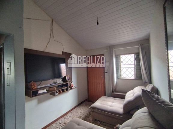 Imagem Casa com 3 Quartos à Venda, 240 m² em Núcleo Habitacional Silvério Cartafina - Uberaba