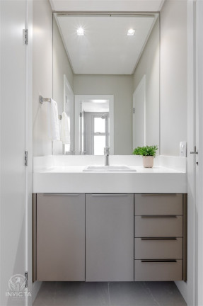 Imagem Apartamento com 4 Quartos à Venda, 131 m² em Barra Norte - Balneário Camboriú Imagem Apartamento com 4 Quartos à Venda, 131 m² em Barra Norte - Balneário Camboriú