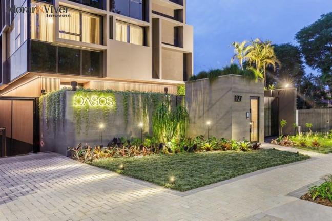 Imagem Apartamento com 3 Quartos à Venda, 161 m² em Centro Cívico - Curitiba