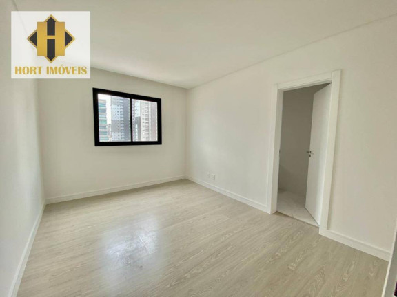 Imagem Apartamento com 3 Quartos à Venda, 130 m² em Meia Praia - Itapema Imagem Apartamento com 3 Quartos à Venda, 130 m² em Meia Praia - Itapema