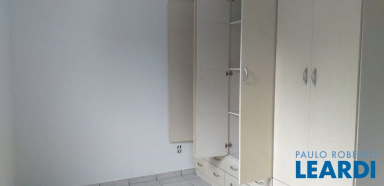 Imagem Sobrado com 7 Quartos à Venda, 258 m² em Vila São Pedro - Santo André Imagem Sobrado com 7 Quartos à Venda, 258 m² em Vila São Pedro - Santo André