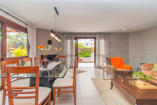 Imagem Cobertura com 3 Quartos à Venda, 300 m² em Bela Vista - Porto Alegre Imagem Cobertura com 3 Quartos à Venda, 300 m² em Bela Vista - Porto Alegre