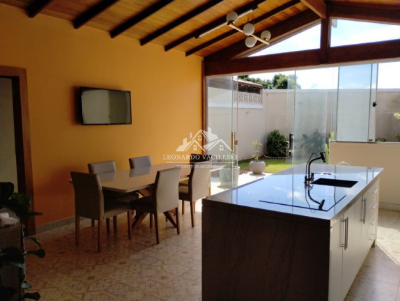 Imagem Casa com 3 Quartos à Venda, 234 m² em Morada De Laranjeiras - Serra Imagem Casa com 3 Quartos à Venda, 234 m² em Morada De Laranjeiras - Serra