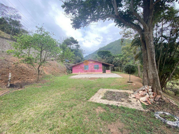 Imagem Casa com 3 Quartos à Venda, 110 m² em Pessegueiros - Teresópolis Imagem Casa com 3 Quartos à Venda, 110 m² em Pessegueiros - Teresópolis