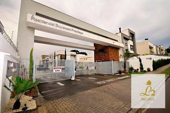 Imagem Casa com 3 Quartos à Venda, 325 m² em Uberaba - Curitiba Imagem Casa com 3 Quartos à Venda, 325 m² em Uberaba - Curitiba