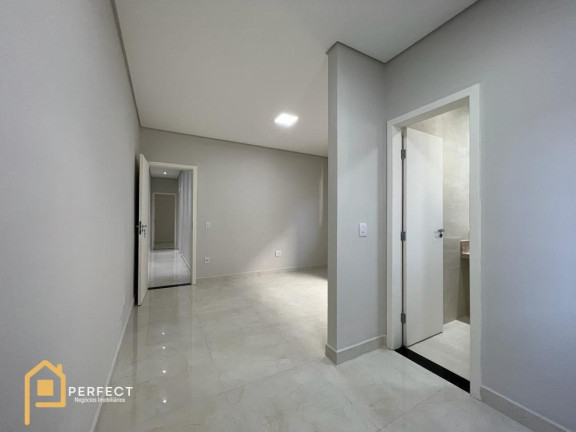 Imagem Casa com 3 Quartos à Venda, 173 m² em Village Das Flores - Caçapava