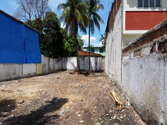 Terreno à Venda, 400 m² em Campo Grande - Rio De Janeiro