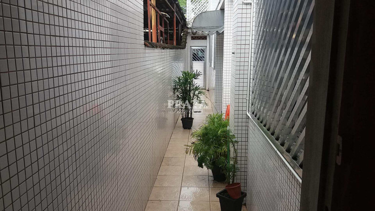 Imagem Casa com 5 Quartos à Venda, 400 m² em Santa Maria - Santos