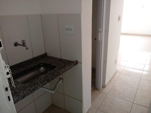 Imagem Kitnet com 1 Quarto à Venda, 28 m² em Santa Efigênia - São Paulo