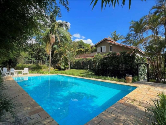 Casa de Condomínio com 5 Quartos à Venda,  em Chácara Granja Velha - Carapicuíba