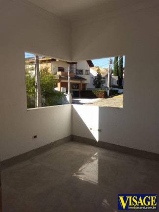 Imagem Casa com 3 Quartos à Venda, 375 m² em Jd. Coleginho - Jacareí Imagem Casa com 3 Quartos à Venda, 375 m² em Jd. Coleginho - Jacareí
