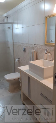 Imagem Apartamento com 2 Quartos para Temporada, 70 m² em Centro - Balneário Camboriú