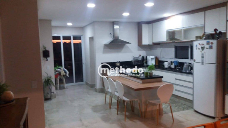 Imagem Casa com 3 Quartos à Venda, 205 m² em Parque Das Quaresmeiras - Campinas Imagem Casa com 3 Quartos à Venda, 205 m² em Parque Das Quaresmeiras - Campinas