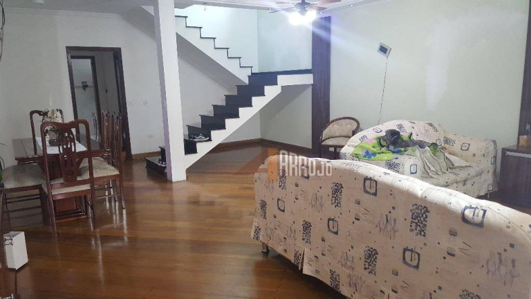 Sobrado com 3 Quartos à Venda, 370 m² em Vila Marieta - São Paulo