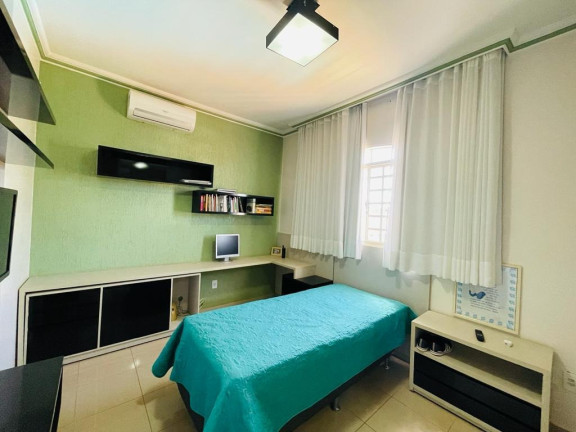 Imagem Casa com 3 Quartos à Venda, 595 m² em Setor Habitacional Vicente Pires - Brasília Imagem Casa com 3 Quartos à Venda, 595 m² em Setor Habitacional Vicente Pires - Brasília