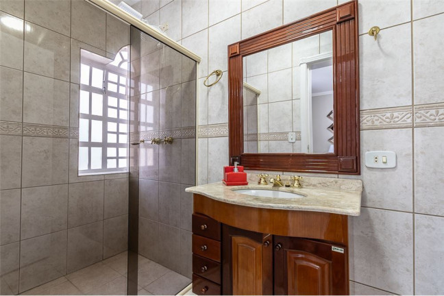 Imagem Casa com 4 Quartos à Venda, em Penha De França - São Paulo Imagem Casa com 4 Quartos à Venda, em Penha De França - São Paulo