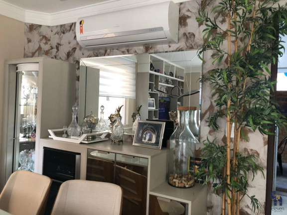 Imagem Casa com 3 Quartos à Venda, 215 m² em Centro - Lauro De Freitas Imagem Casa com 3 Quartos à Venda, 215 m² em Centro - Lauro De Freitas