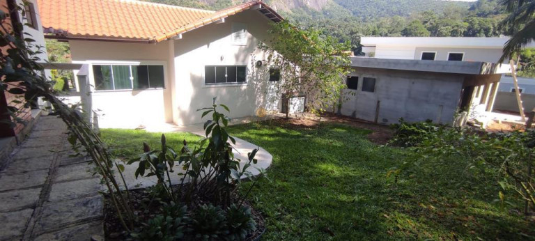 Imagem Casa com 2 Quartos à Venda, 450 m² em Parque Do Imbui - Teresópolis Imagem Casa com 2 Quartos à Venda, 450 m² em Parque Do Imbui - Teresópolis