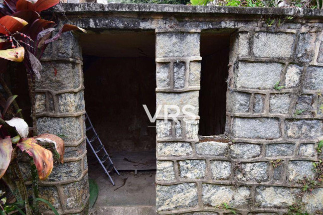 Imagem Casa com 4 Quartos à Venda, 234 m² em Granja Guarani - Teresópolis Imagem Casa com 4 Quartos à Venda, 234 m² em Granja Guarani - Teresópolis