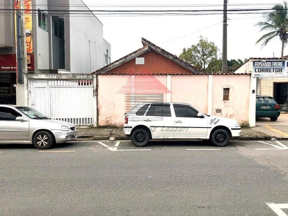 Imagem Casa com 3 Quartos à Venda, 180 m² em Centro - Peruíbe Imagem Casa com 3 Quartos à Venda, 180 m² em Centro - Peruíbe