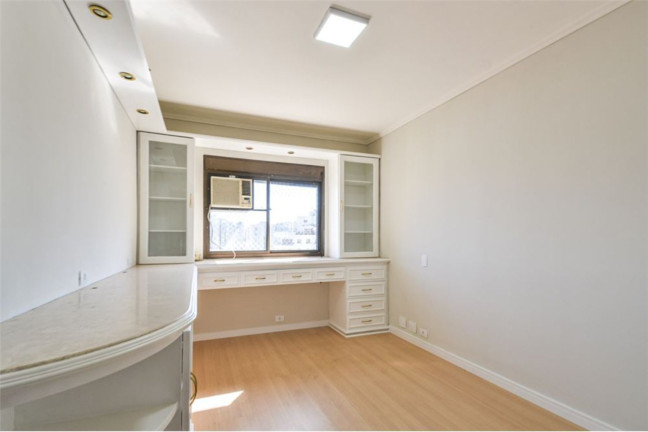 Imagem Apartamento com 3 Quartos à Venda, 182 m² em Vila Andrade - São Paulo Imagem Apartamento com 3 Quartos à Venda, 182 m² em Vila Andrade - São Paulo
