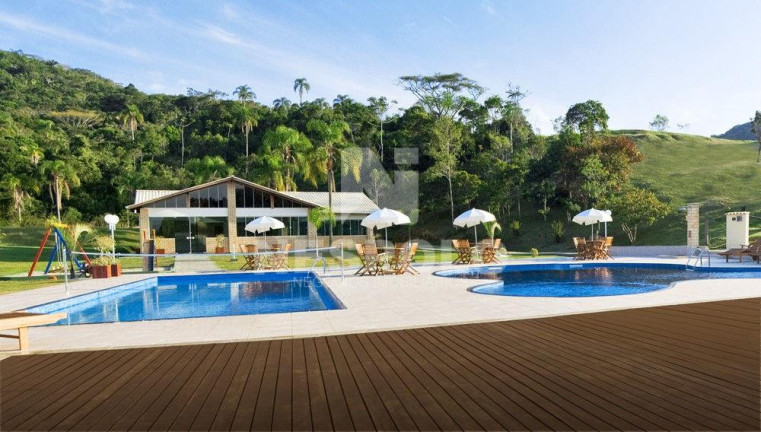 Imagem Casa à Venda, 370 m² em Ariribá - Balneario Camboriu Imagem Casa à Venda, 370 m² em Ariribá - Balneario Camboriu