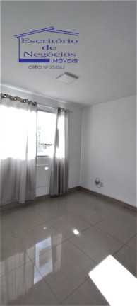 Imagem Imóvel com 2 Quartos à Venda, 40 m² em Cavalhada - Porto Alegre