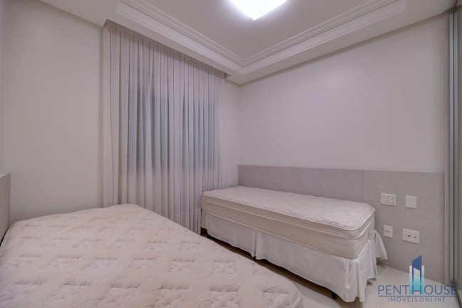 Imagem Apartamento com 4 Quartos à Venda, 180 m² em Centro - Balneário Camboriú Imagem Apartamento com 4 Quartos à Venda, 180 m² em Centro - Balneário Camboriú