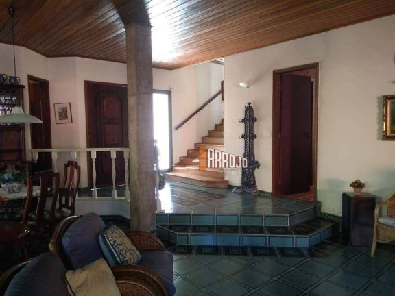 Imagem Sobrado com 4 Quartos à Venda, 350 m² em Jardim Virginia - Guarujá Imagem Sobrado com 4 Quartos à Venda, 350 m² em Jardim Virginia - Guarujá