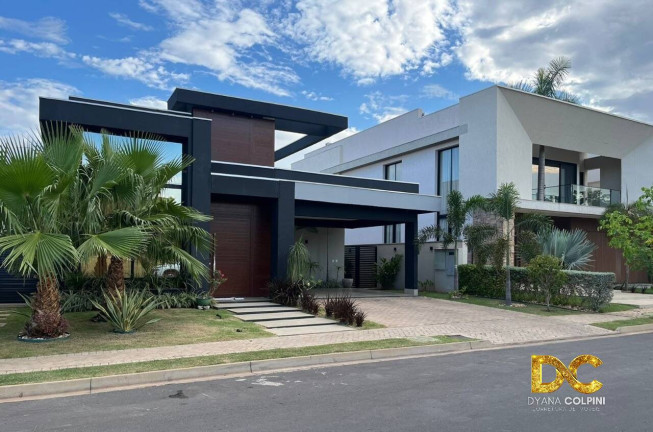 Casa de Condomínio com 4 Quartos à Venda, 270 m² em Jardim Itália - Cuiabá