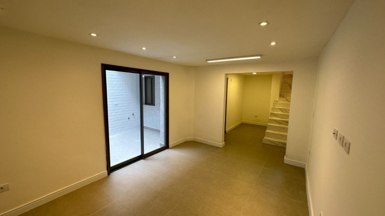 Imagem Casa com 3 Quartos à Venda, 241 m² em Bela Vista - São Paulo Imagem Casa com 3 Quartos à Venda, 241 m² em Bela Vista - São Paulo