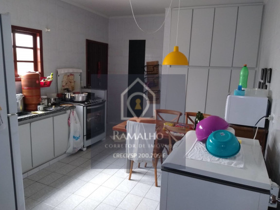 Imagem Casa com 4 Quartos à Venda, 200 m² em Solemar - Praia Grande Imagem Casa com 4 Quartos à Venda, 200 m² em Solemar - Praia Grande