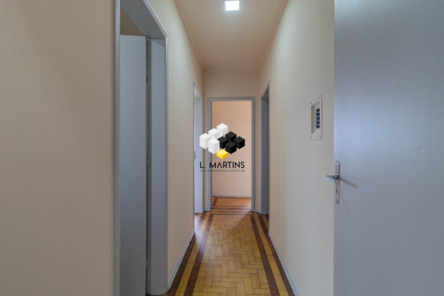Imagem Casa com 3 Quartos à Venda, 259 m² em Bom Jesus - Porto Alegre