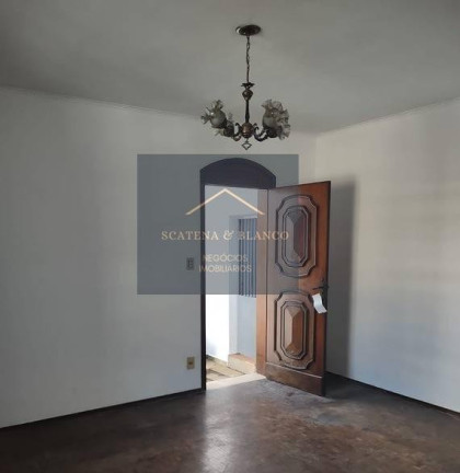Casa com 3 Quartos à Venda, 180 m² em Vila Carvalho - Sorocaba