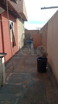 Imagem Casa com 2 Quartos à Venda, 200 m² em Parque Residencial Valle Verde - Araraquara Imagem Casa com 2 Quartos à Venda, 200 m² em Parque Residencial Valle Verde - Araraquara