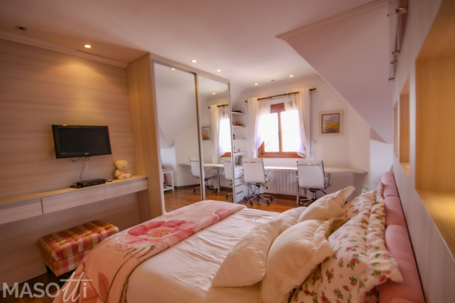 Imagem Apartamento com 3 Quartos à Venda, 9.822 m² em Centro - Gramado Imagem Apartamento com 3 Quartos à Venda, 9.822 m² em Centro - Gramado