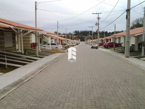Imagem Casa com 3 Quartos à Venda, 67 m² em Cerrito - Santa Maria