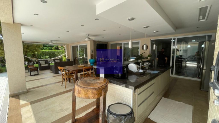 Imagem Casa com 7 Quartos à Venda, em Enseada - Guarujá Imagem Casa com 7 Quartos à Venda, em Enseada - Guarujá