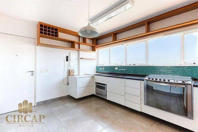 Imagem Imóvel com 3 Quartos à Venda, 140 m² em Sumaré - São Paulo Imagem Imóvel com 3 Quartos à Venda, 140 m² em Sumaré - São Paulo