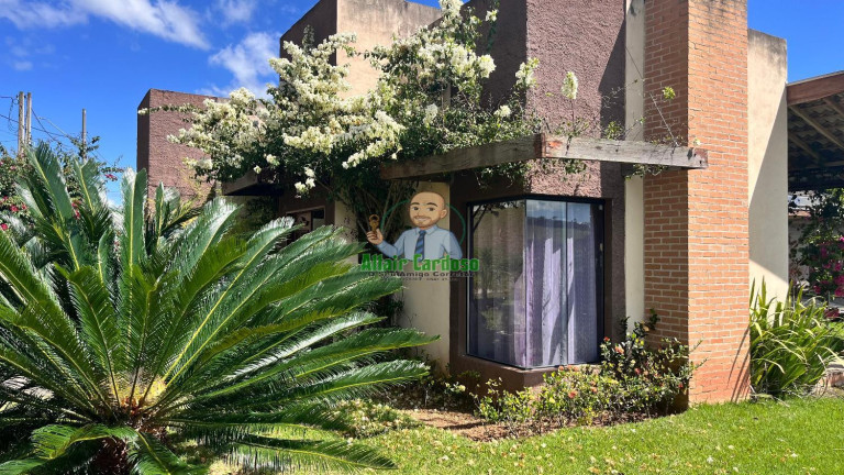 Imagem Casa de Condomínio com 3 Quartos à Venda, 228 m² em Centro - Jambeiro