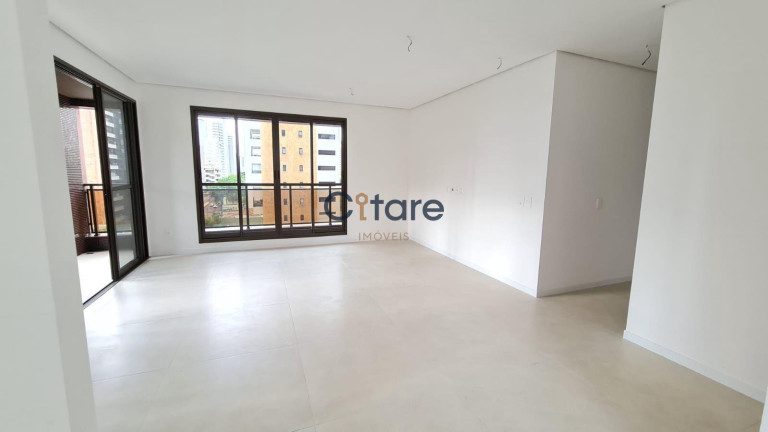 Imagem Apartamento com 3 Quartos à Venda, em Meireles - Fortaleza Imagem Apartamento com 3 Quartos à Venda, em Meireles - Fortaleza