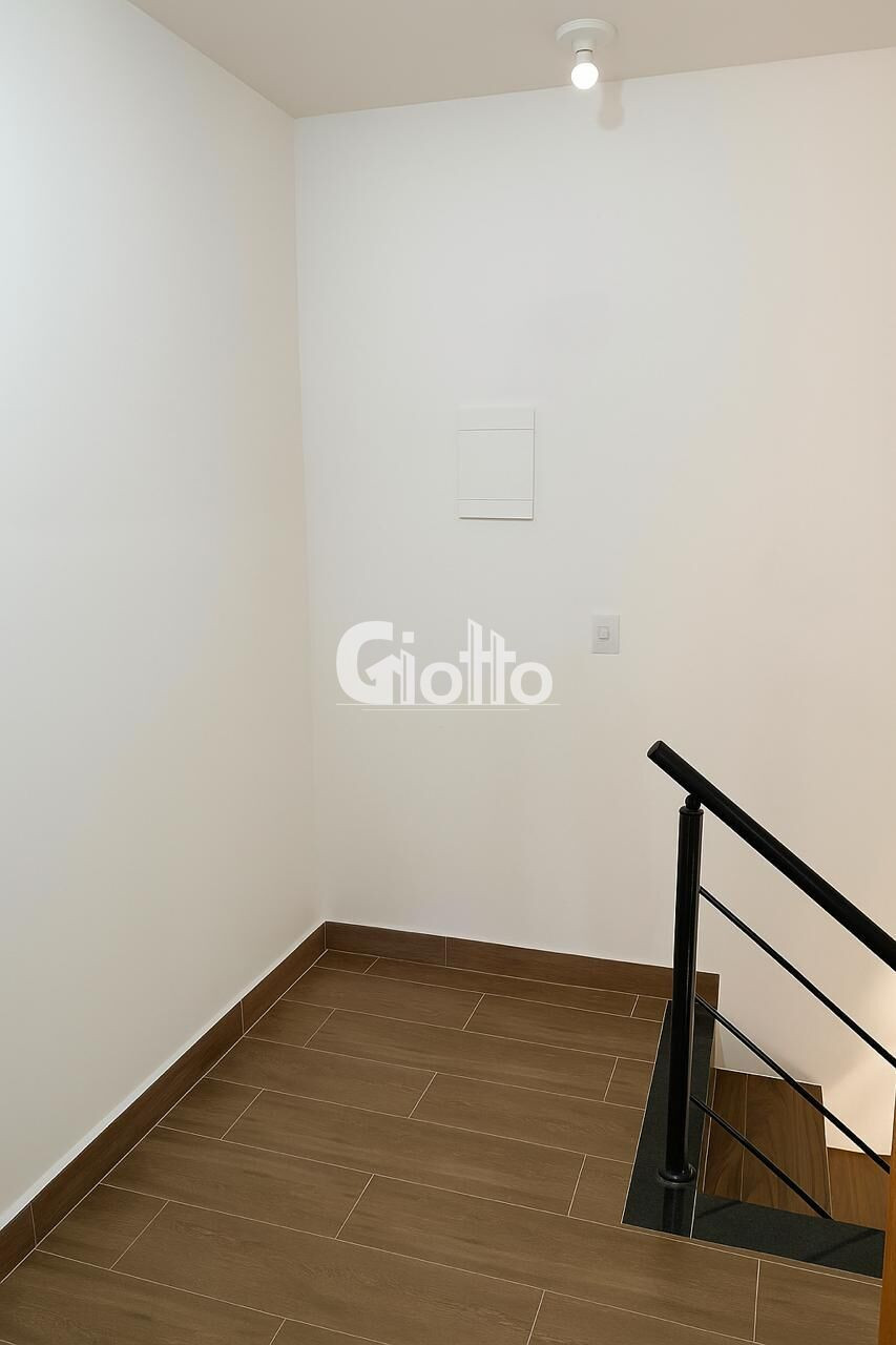 Imagem Casa de Condomínio com 2 Quartos à Venda, 110 m² em Vila São Paulo - Mogi Das Cruzes