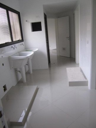 Imagem Apartamento com 3 Quartos à Venda, 210 m² em Vila Nova Conceição - São Paulo Imagem Apartamento com 3 Quartos à Venda, 210 m² em Vila Nova Conceição - São Paulo