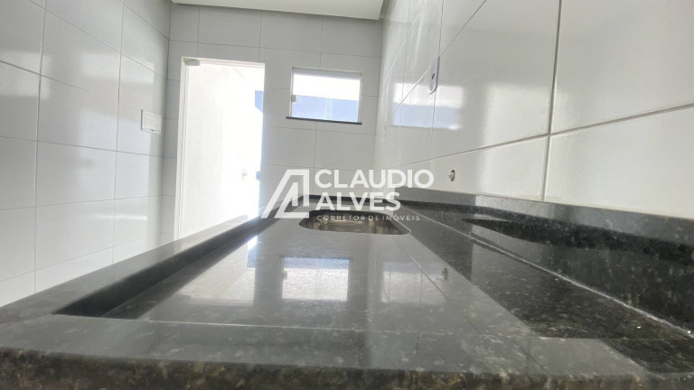 Imagem Casa com 2 Quartos à Venda, 80 m² em Mangabeira - Feira De Santana